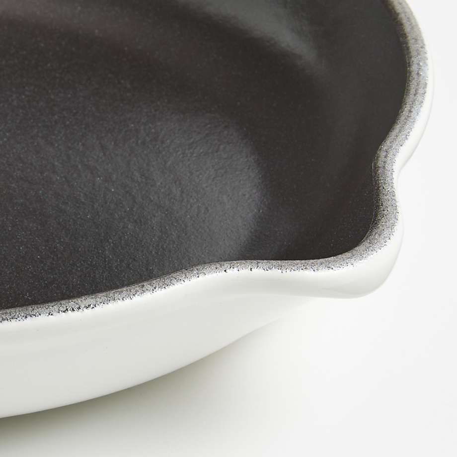 Le Creuset Classic Enameled Cast Iron Skillet Fry Pan, 9