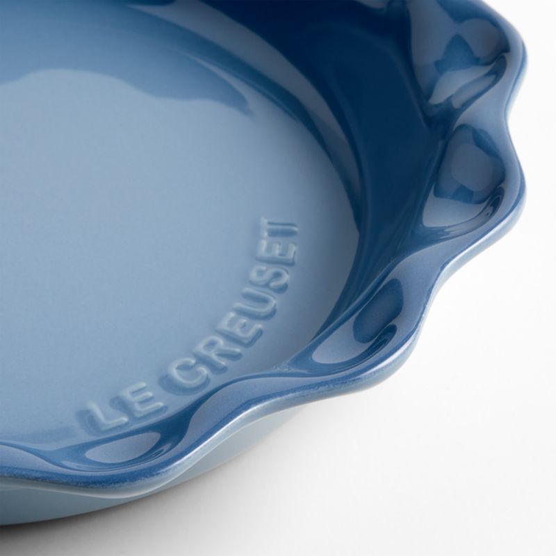 Le Creuset ® 9" Chambray Heritage Pie Dish - image 2 of 3