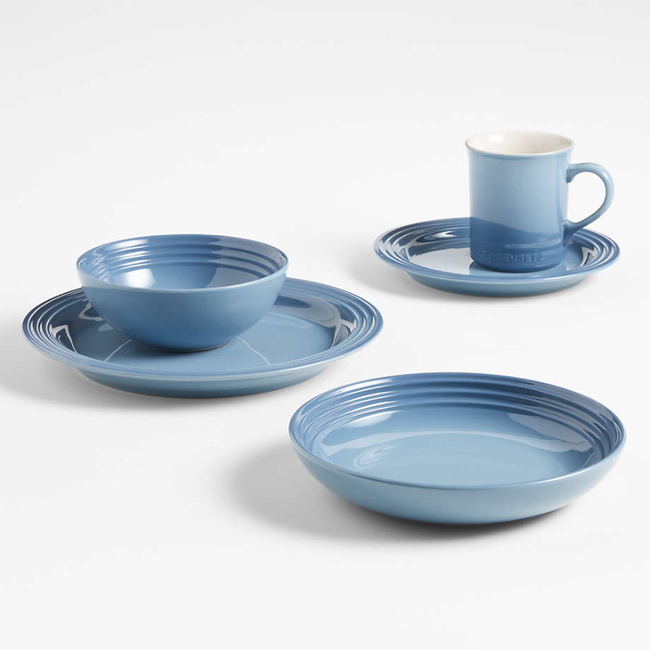 Le Creuset 16-Piece Chambray Blue Dinnerware Set