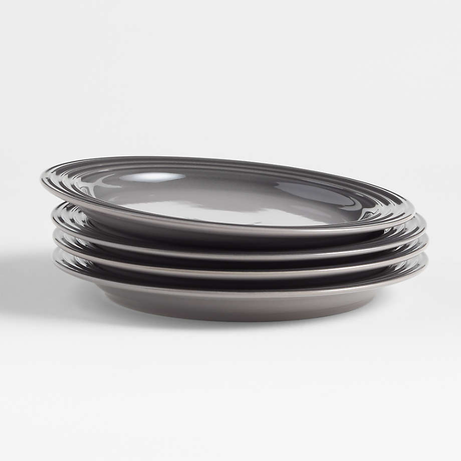 Le creuset salad outlet plates