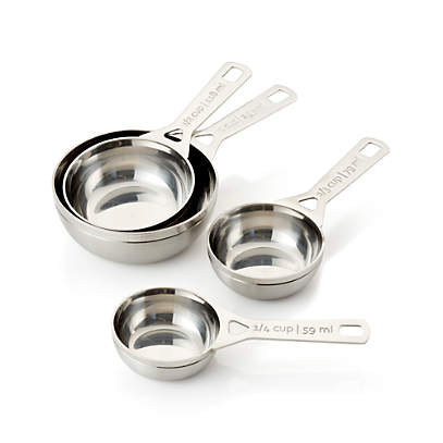 Le Creuset 4-Piece Stainless Steel Dry Measuring Cup Set + Reviews, Crate  & Barrel