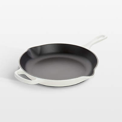 Le Creuset ® Signature 10.25" White Enameled Cast Iron Skillet