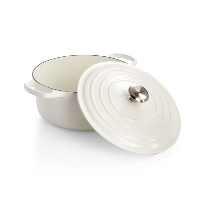 Le Creuset ® Signature 5.5-Qt. White Enameled Cast Iron Dutch Oven with Lid - image 7 of 11