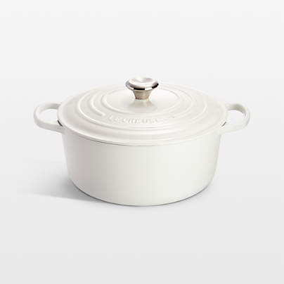 Le Creuset ® Signature 7.25-Qt. White Enameled Cast Iron Dutch Oven