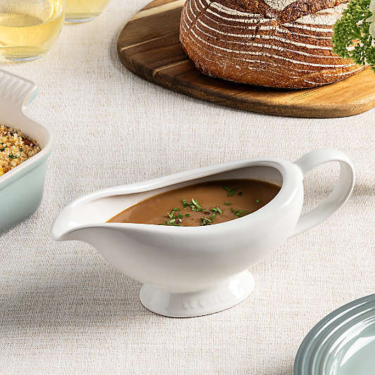 Le Creuset ® White Stoneware Gravy Boat