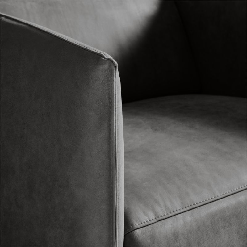 Leisure Power Recliner Leather Chair - image 8 of 10