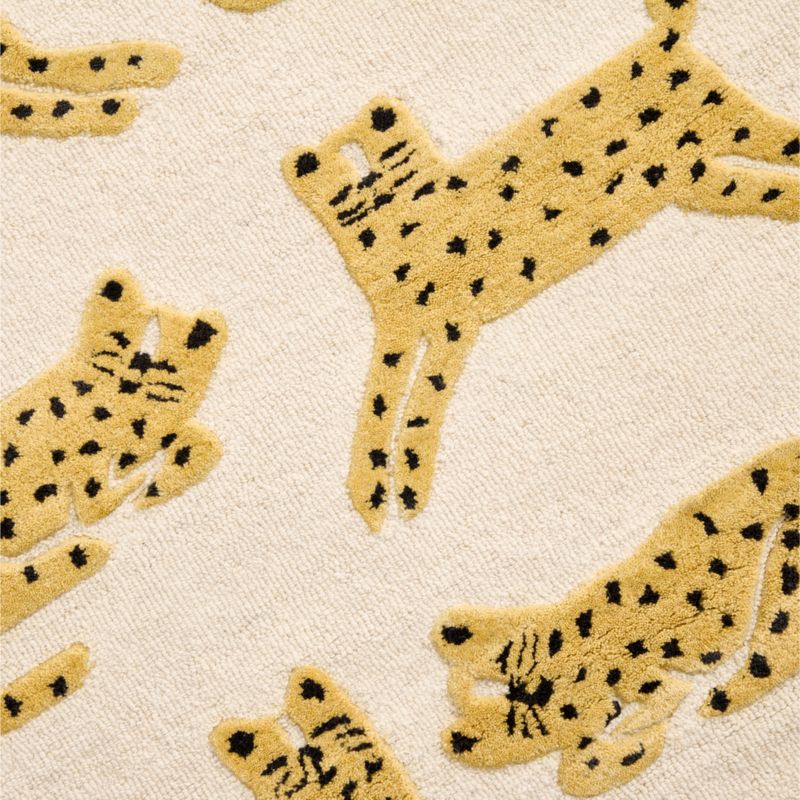 Little Leopards Hand Tufted Wool Kids Round Area Rug 5' - image 1 of 4
