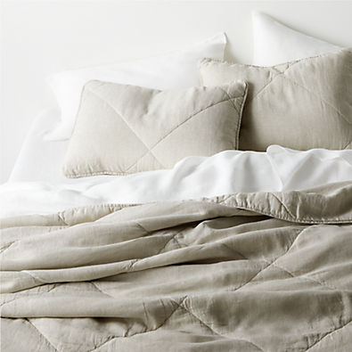 View EUROPEAN FLAX ™-Certified Linen Warm Natural Full/Queen Quilt details