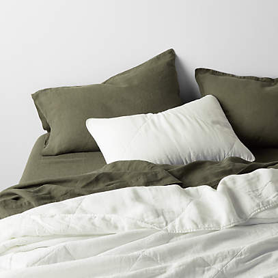 European Flax -Certified Linen Crisp White Quilts and Pillow Shams