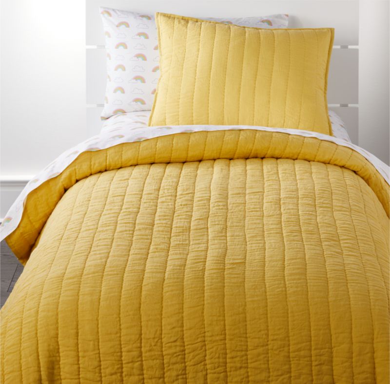 yellow quilt