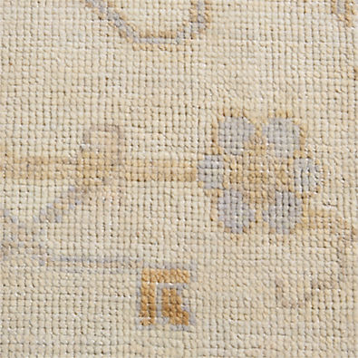 View Lisse Wool Traditional Hand-Knotted Ivory Area Rug 8'x10' details