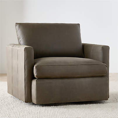 Lounge 40" Leather Swivel Chair