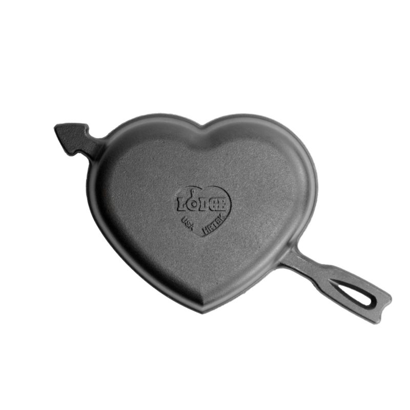 Lodge 9" Heart Cast Iron Skillet - image 7 of 8