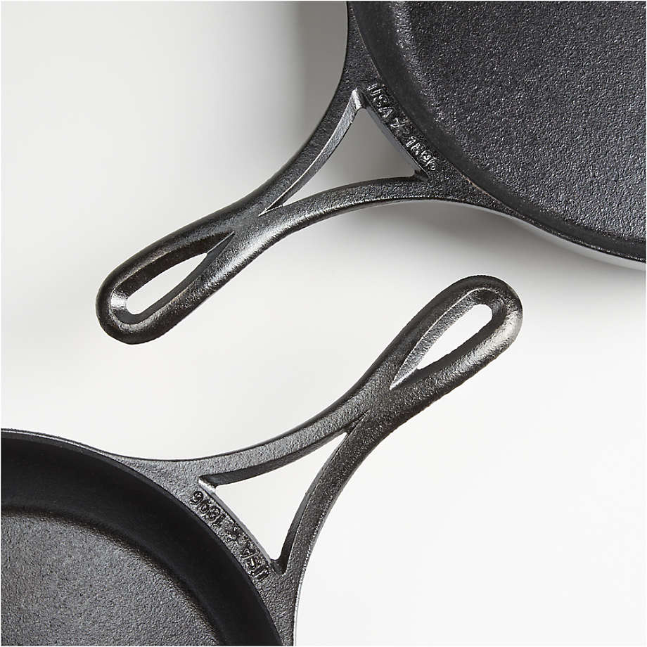 By being 30% lighter, this ultimate minimalist non-stick cast iron