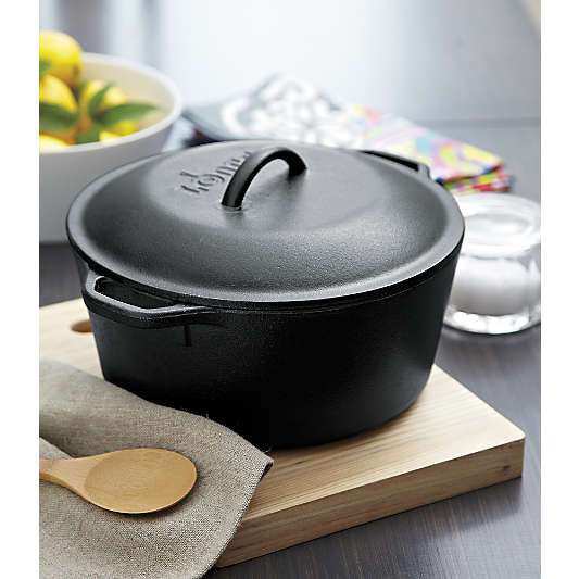 Lodge ® Cast Iron 5qt. Dutch Oven