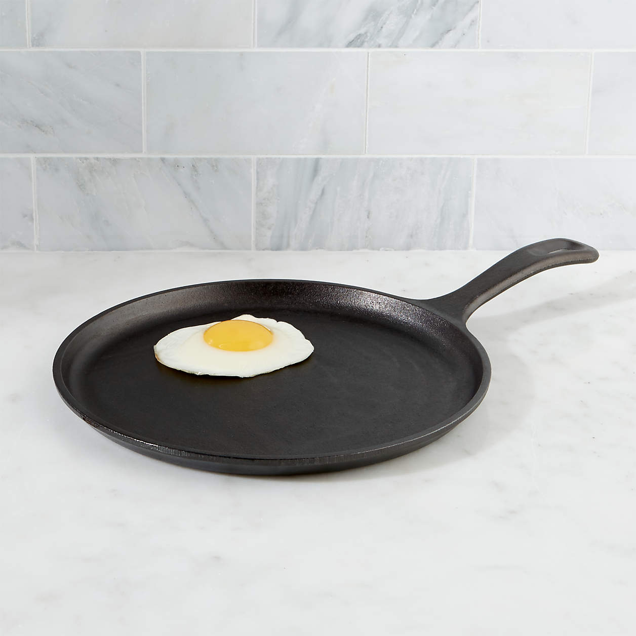 Lodge Cast Iron Griddle + Reviews Crate & Barrel Canada