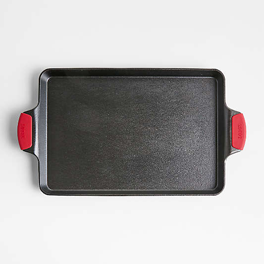 Lodge ® Cast Iron Baking Pan with Silicone Grip