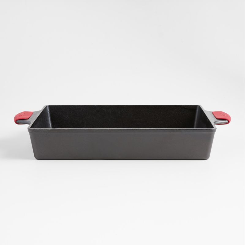 Crate&Barrel Lodge ® Cast Iron Pie Pan 9 with Silicone Grip