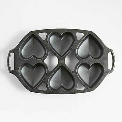 View Lodge Cast Iron Heart Mini Cake Pan details