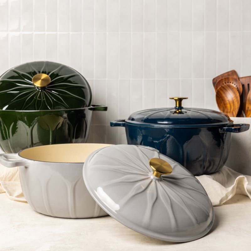 Lodge ® 6-Qt. Smoke Luxe Enamel Dutch Oven with Gold Knob - image 5 of 7