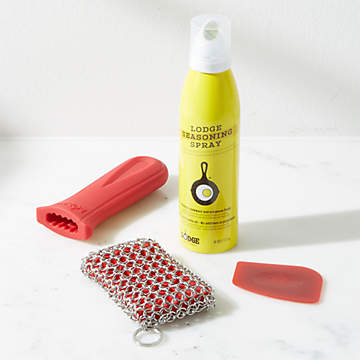Crate&Barrel Lodge ® Chainmail Scrubber