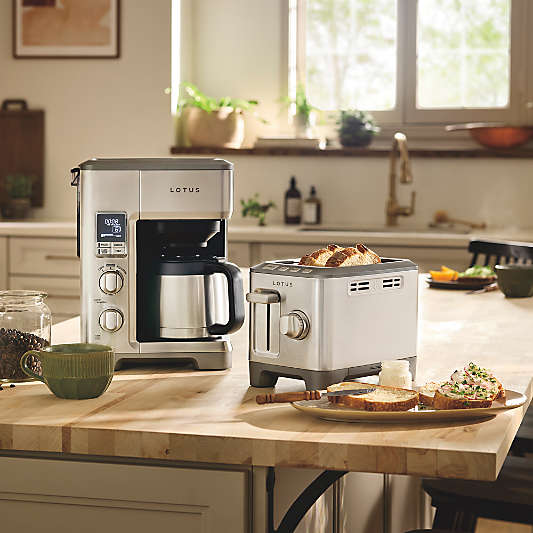 Lotus Professional Series The Two Slice™ Toaster