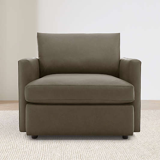 Lounge 40" Leather Chair