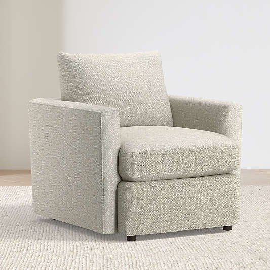 Lounge Classic 32" Chair