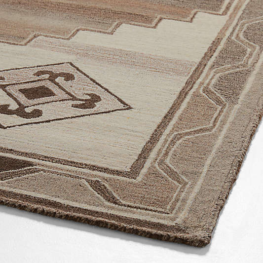 Lyon Wool Traditional Brown Area Rug 6'x9'