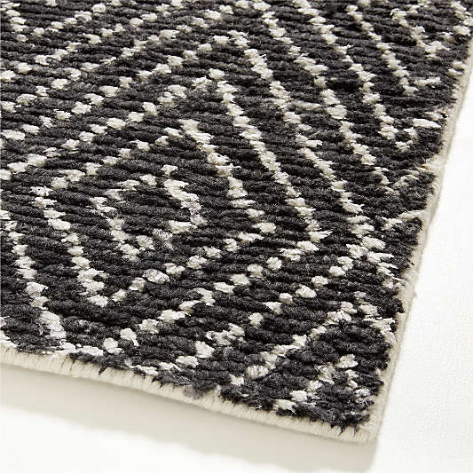 Madrid Wool and Viscose Hand-Knotted Charcoal Grey Rug Swatch 12"x18"