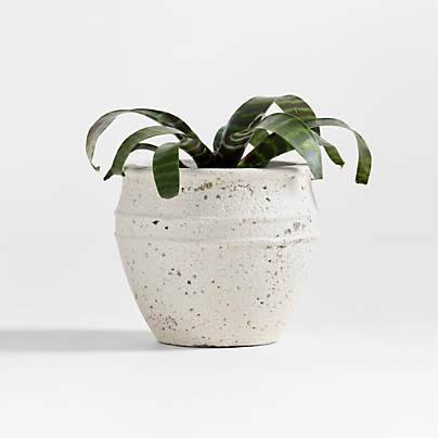 Malta Ivory Indoor/Outdoor Planter 11"x9.5"