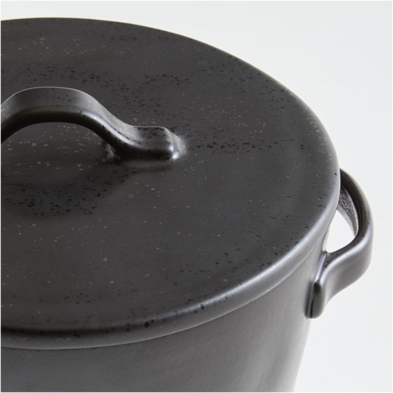 Marin Matte Black 2-Qt. Covered Casserole Dish