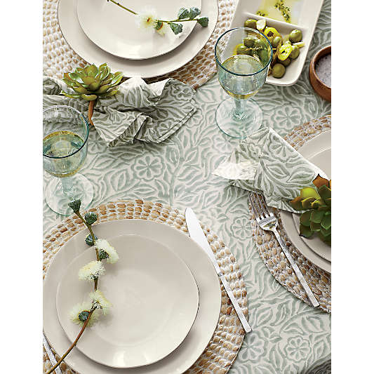 Round Whitewashed Water Hyacinth Placemat