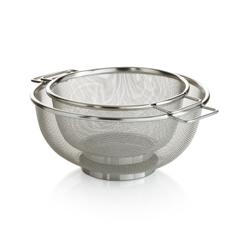 Set of 2 Mesh Colanders