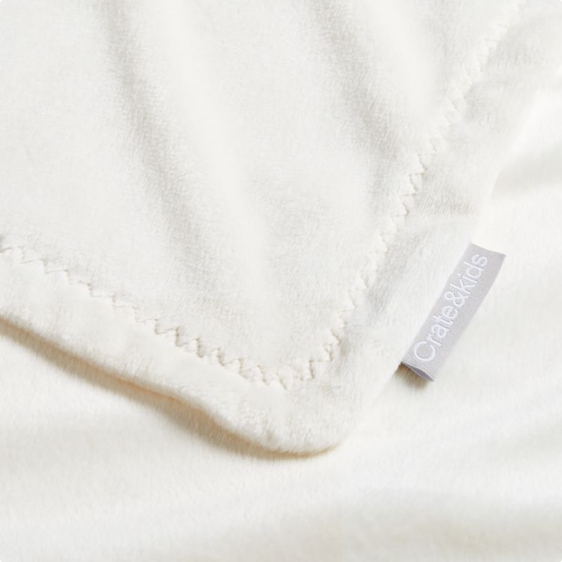 Cream Ultra Soft Zig Zag Stitch Baby Stroller Blanket