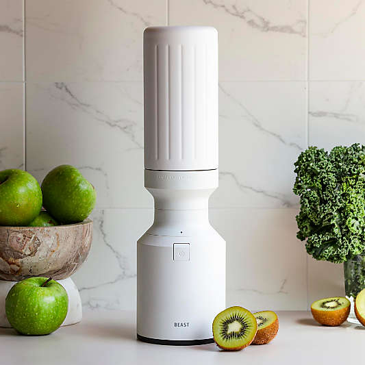 Beast ® Blender Mighty Plus 850 Stainless Steel in White