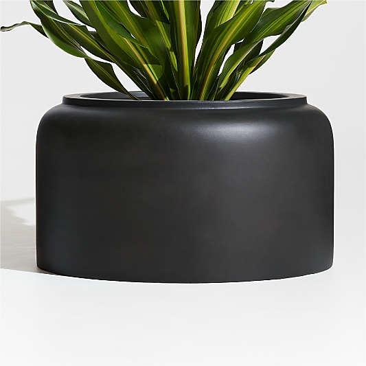 Black Plant Pots, Plant Stands & Black Planters Crate & Barrel Canada