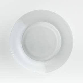 https://cb.scene7.com/is/image/Crate/ModernoGlassDinnerPlateSSS21/$web_pdp_carousel_low$/210223104325/moderno-glass-dinner-plate.jpg