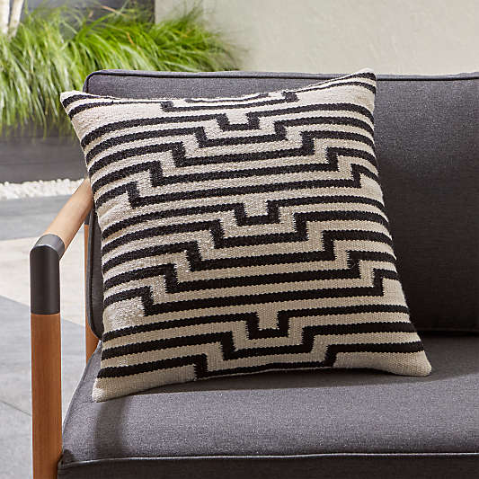 Outdoor Cushions & Outdoor Pillows Crate and Barrel