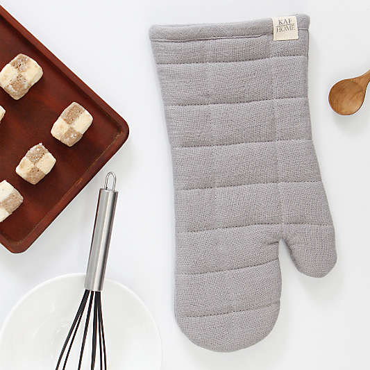 Monaco Fog Grey Quilted Cotton Oven Mitt, Set of 2