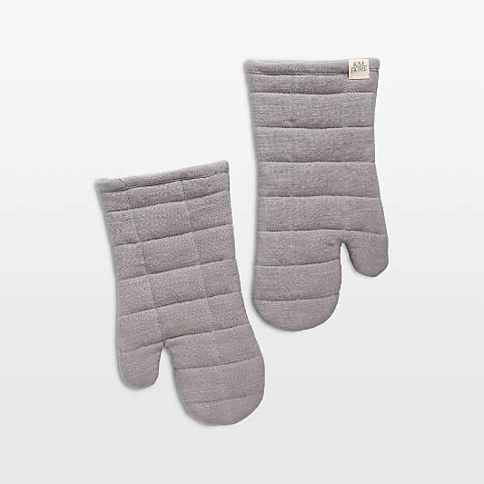 Monaco Fog Gray Quilted Cotton Oven Mitt, Set of 2