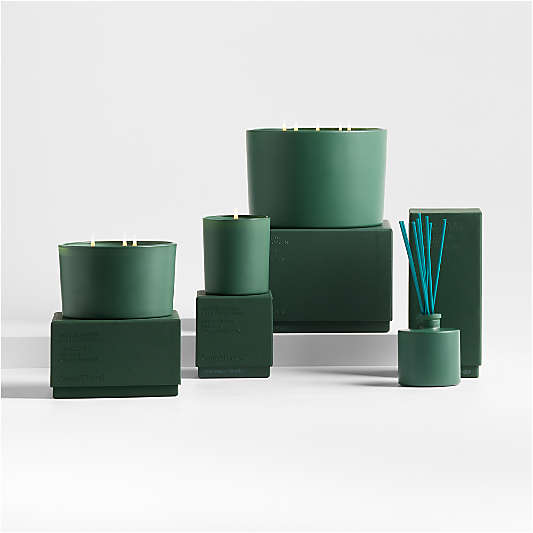Monochrome No. 03 Evergreen Scented Candles and Diffuser - Eucalyptus, Balsam and Winterberry