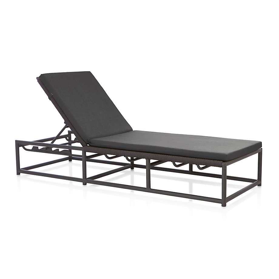 Crate and barrel discount outdoor chaise lounge