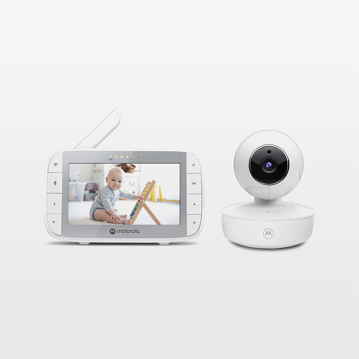 Baby monitor with outlet pan and tilt