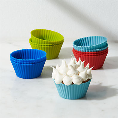 View Multicolor Silicone Baking Cups, Set of 12 details