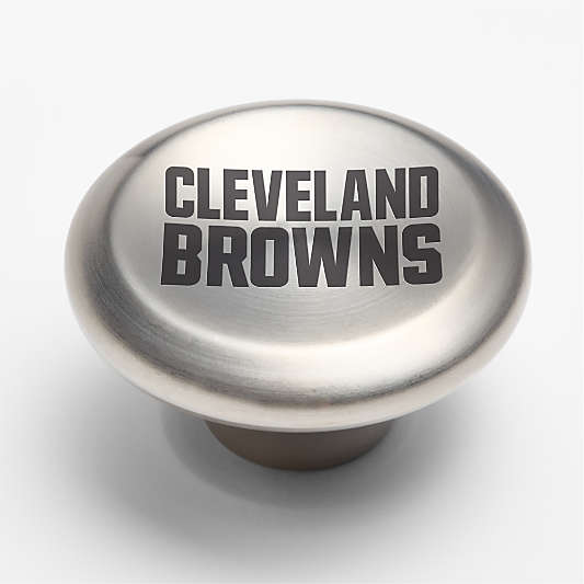 NFL Cleveland Browns Le Creuset ® Signature 5.5-Qt. Cream Enameled Cast Iron Dutch Oven