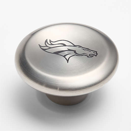 NFL Denver Broncos Le Creuset ® Signature 5.5-Qt. Cream Enameled Cast Iron Dutch Oven