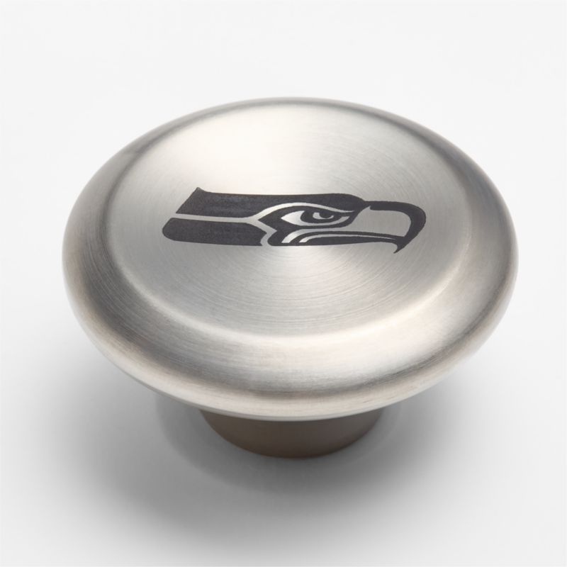 NFL Seattle Seahawks Le Creuset ® Signature 5.5-Qt. Cream Enameled Cast Iron Dutch Oven - image 1 of 2
