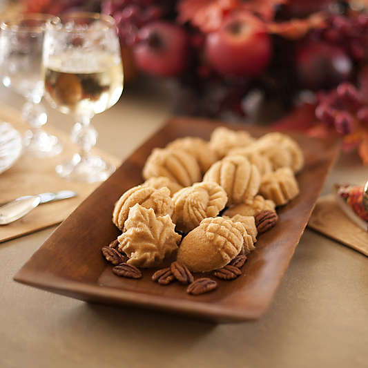Nordic Ware ® Autumn Cakelet Pan
