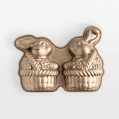 Nordic Ware ® Bunny in Basket 3D Cake Pan